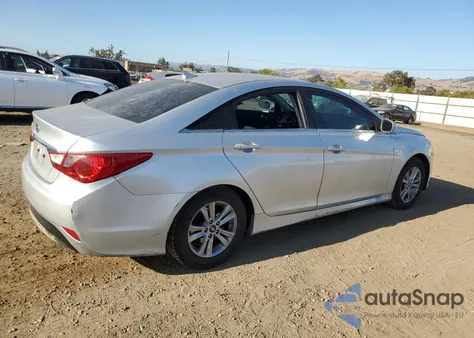 2014 Hyundai Sonata Gls z USA, uszkodzony, nr VIN 5NPEB4AC4EH888875